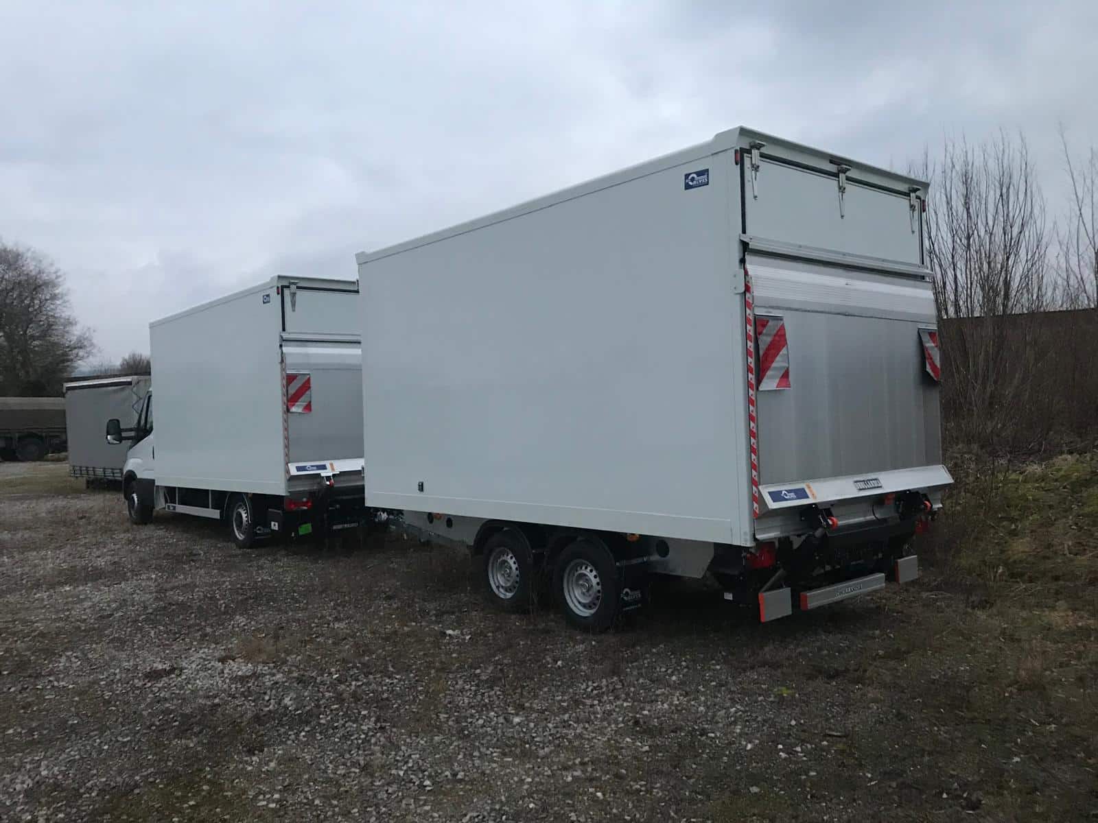 Anhängerzug Tiefkühltransport 3,5+3,5to (4)