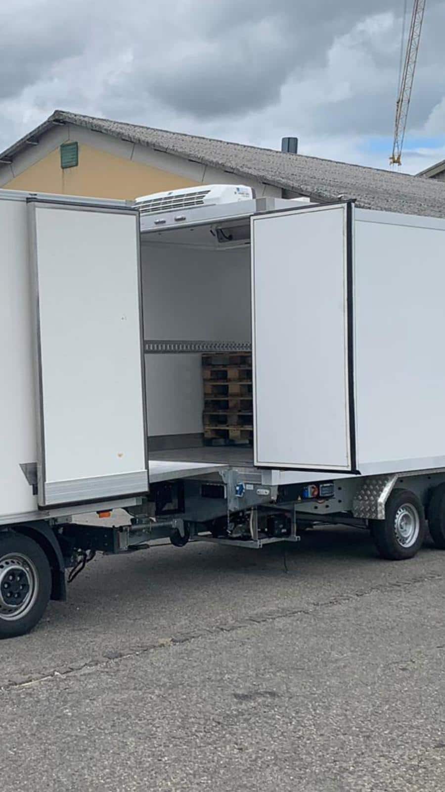 Anhängerzug Tiefkühltransport 3,5+3,5to (9)