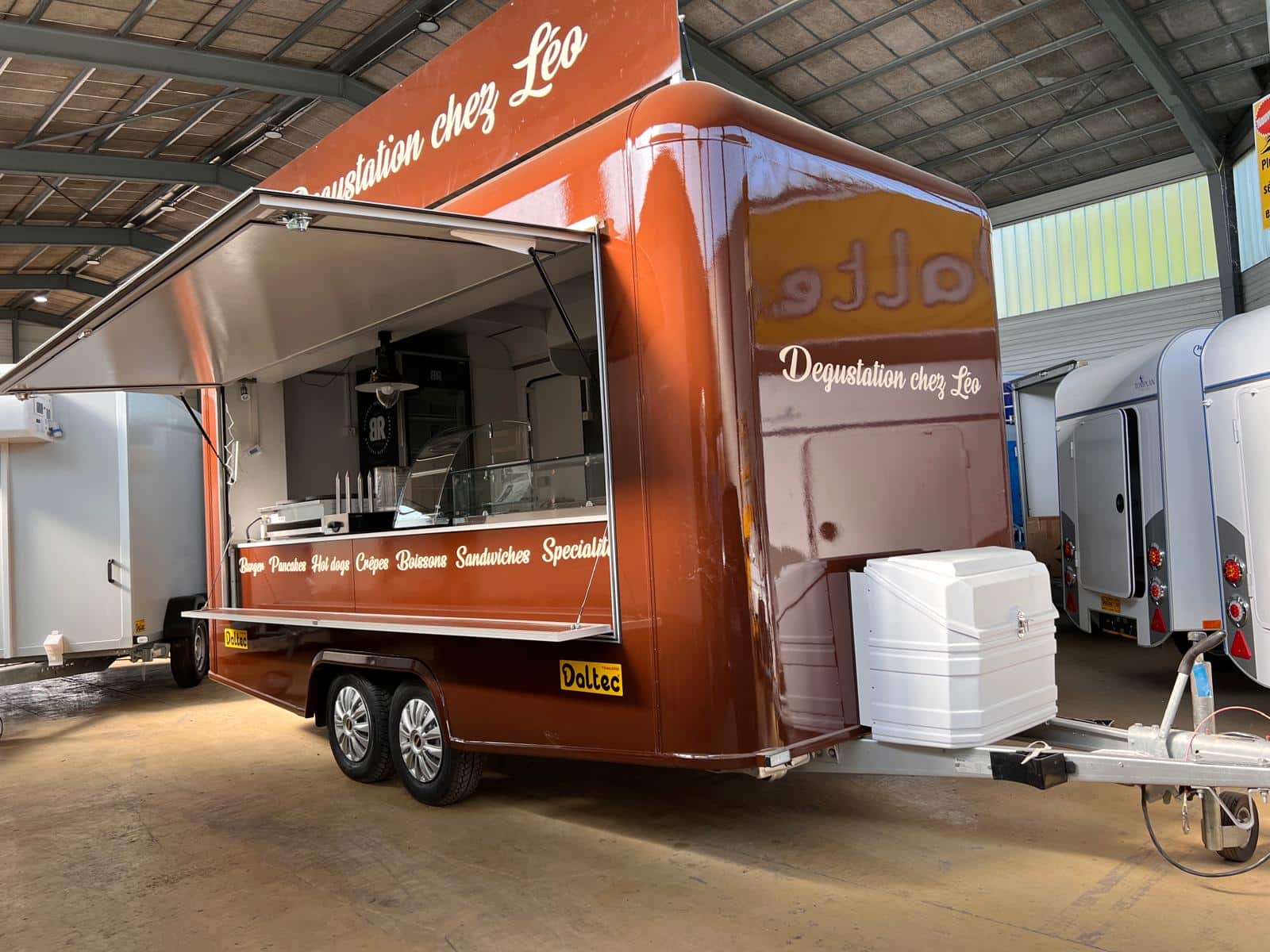 FOODTRUCK Sonderanfertigung (5)