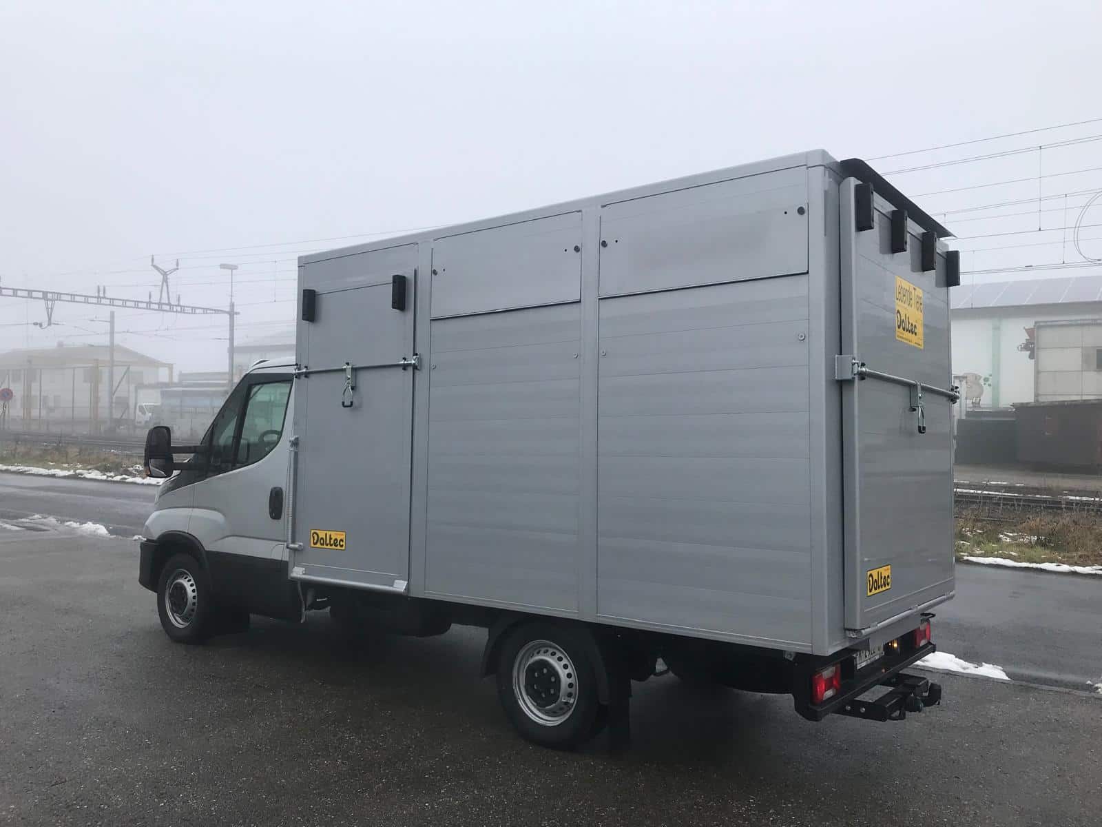 Grossviehtransportaufbau (1)