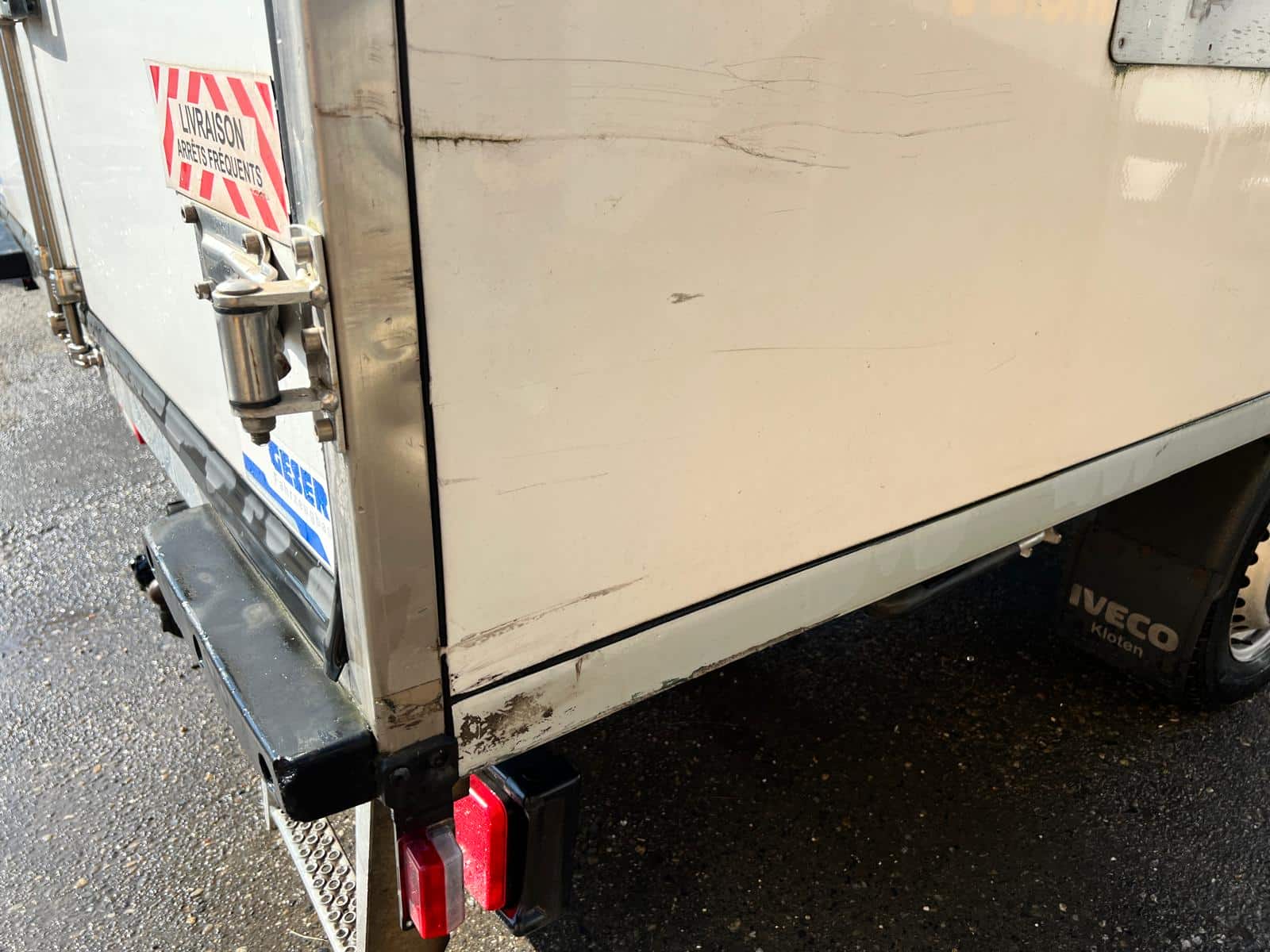 Iveco 35S14 G Kühlfahrzeug (5)