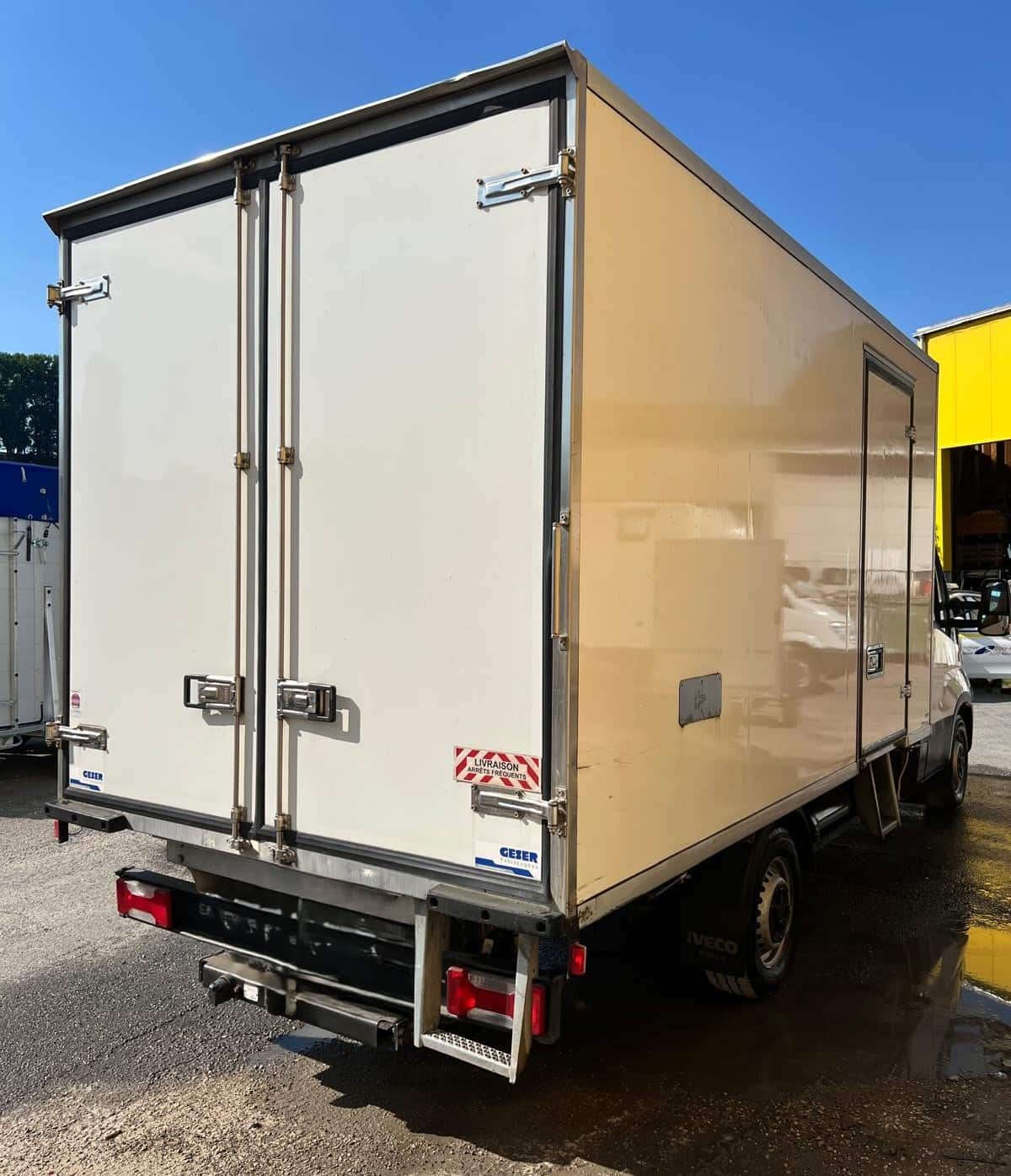 Iveco 35S14 G Kühlfahrzeug (9)