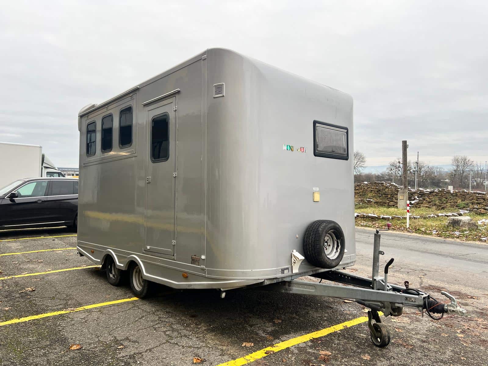 Pferdetransportanhänger Stelnsberger mit Wohnabteil (4)