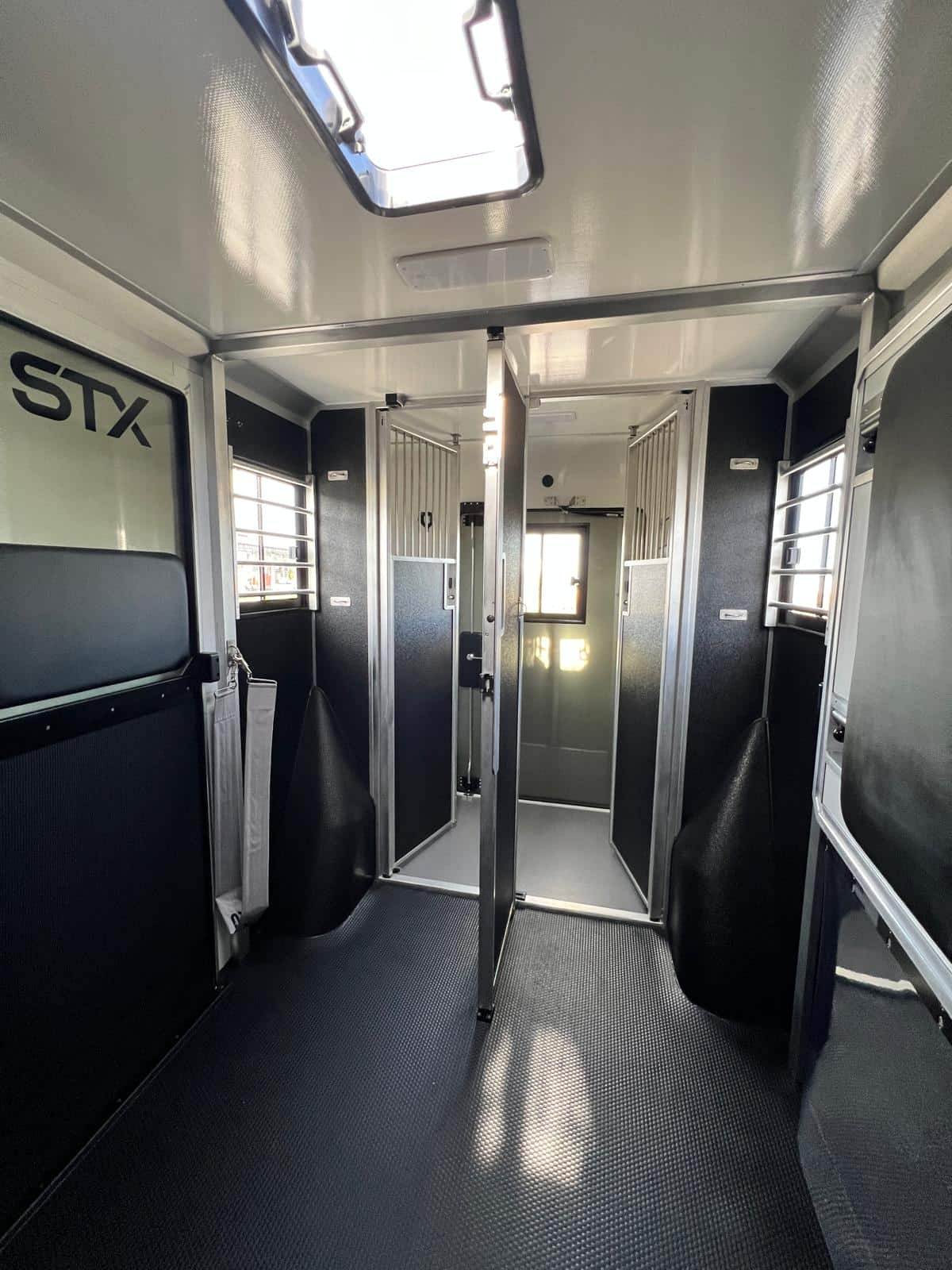 STX Anlieferung 07102025 (14)