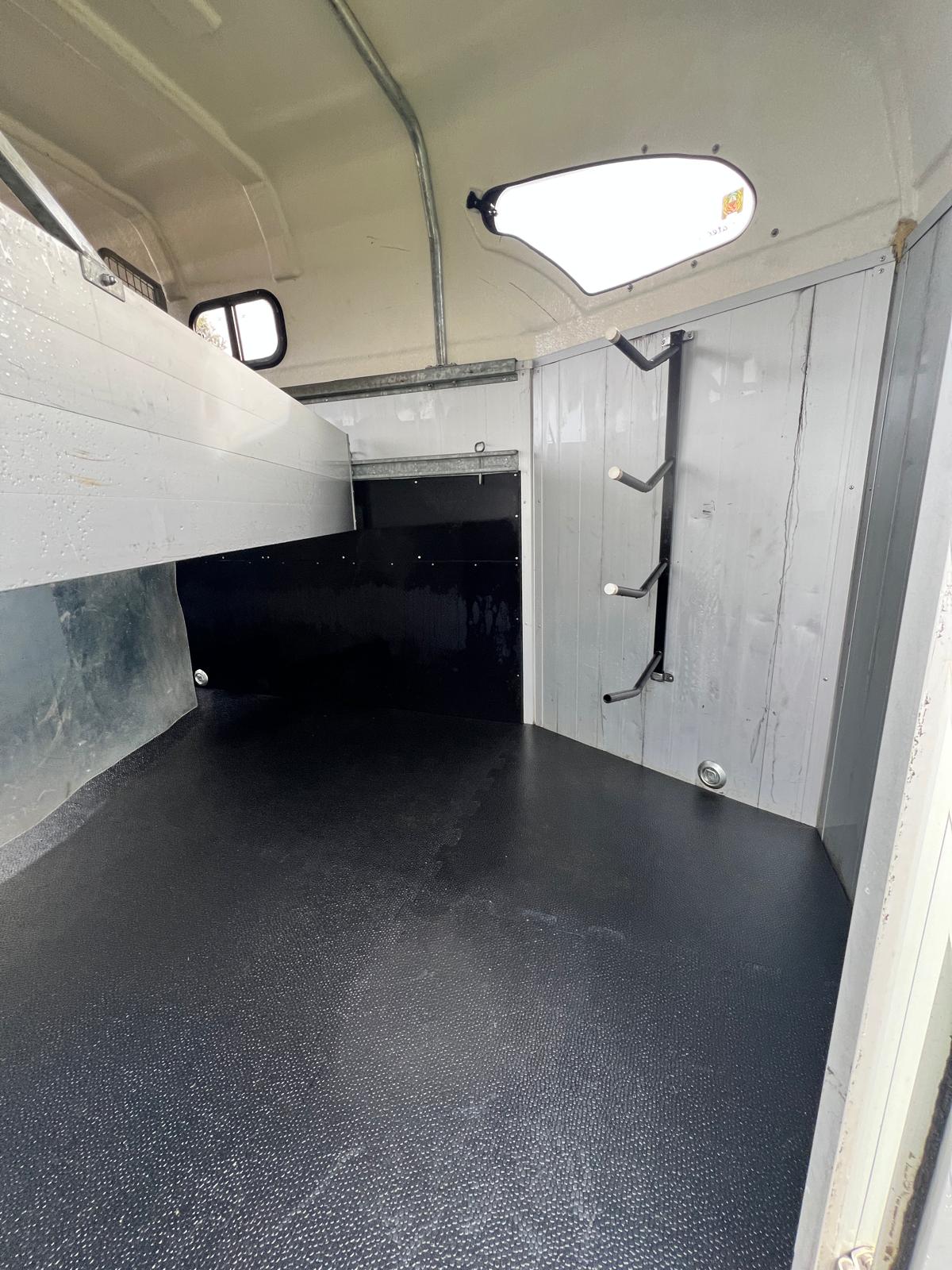 WhatsApp Image 2026-01-22 at 14.04.48 (1)