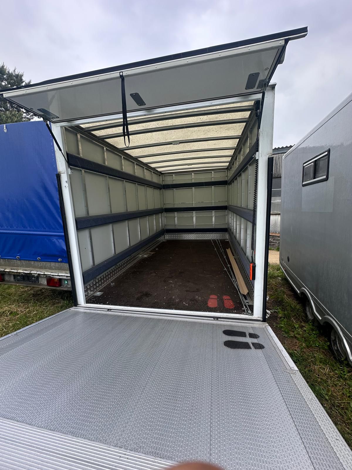 Cargo 35 City Trailer (5)