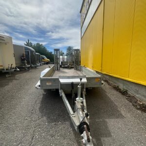 Baumaschinen Transporter Saris C3500